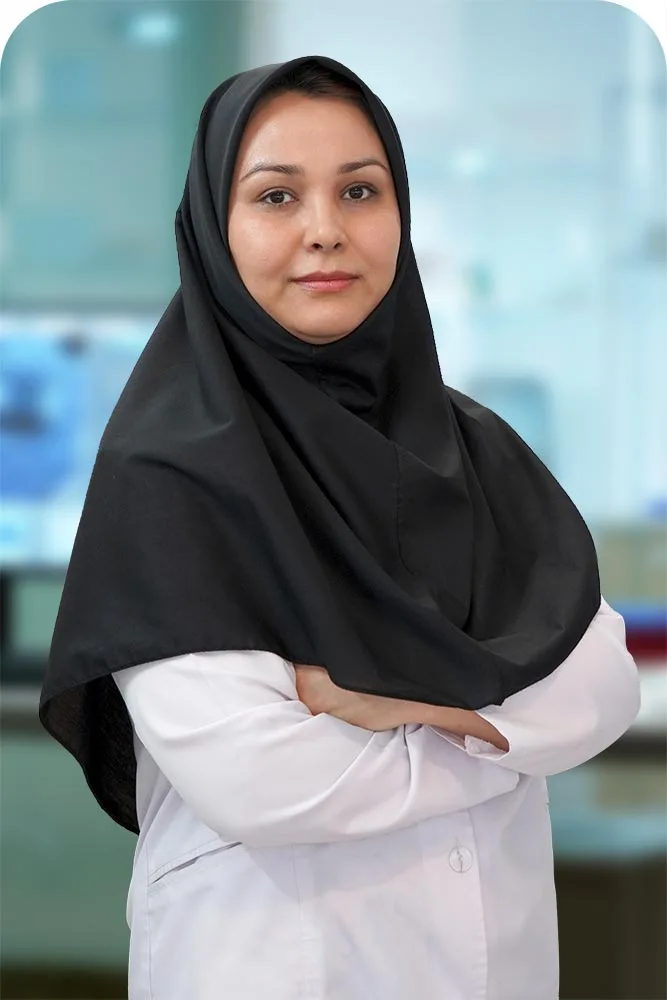 عکس دکتر سمانه مهجوری، پاتولوژیست و متخصص تشخیص بیماری‌های بافتی و سلولی