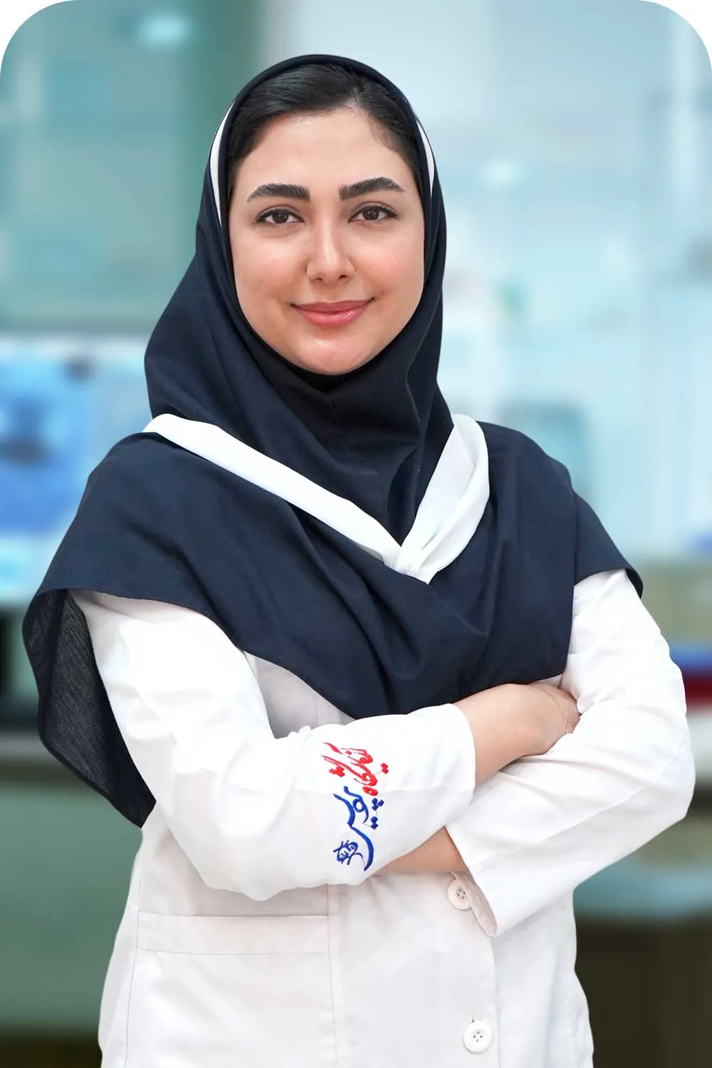 شادی زراعتکار مسئول ایمنی و بهداشت آزمایشگاه پردیس حافظ