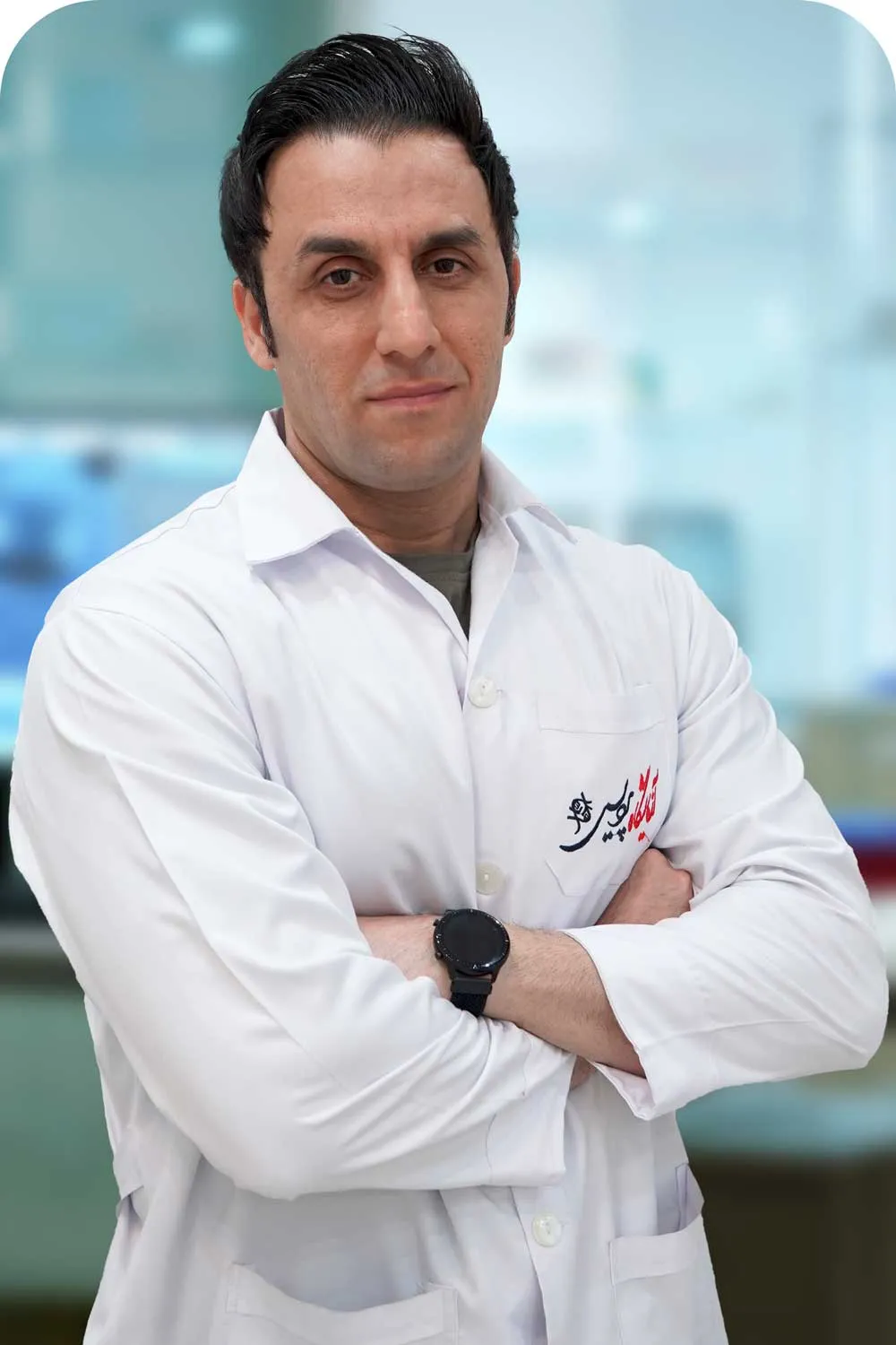 سید محمد کاظمی‌نیا مسئول انبار آزمایشگاه پردیس حافظ