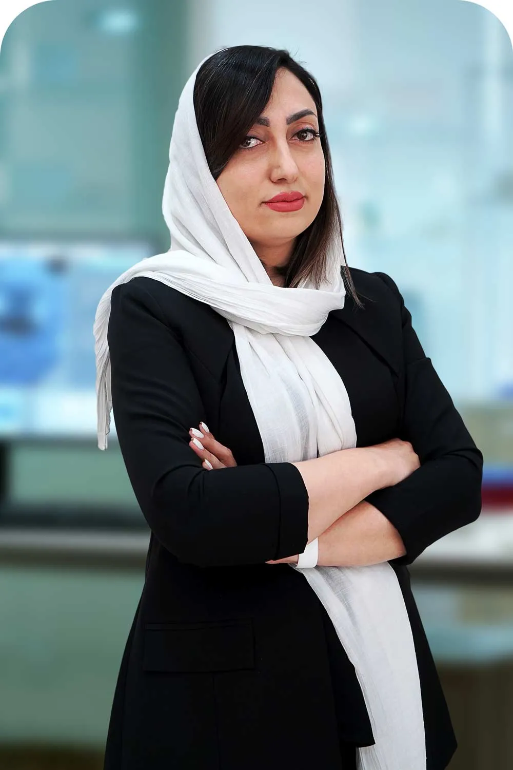 ملیحه نیرآبادی مسئول خرید