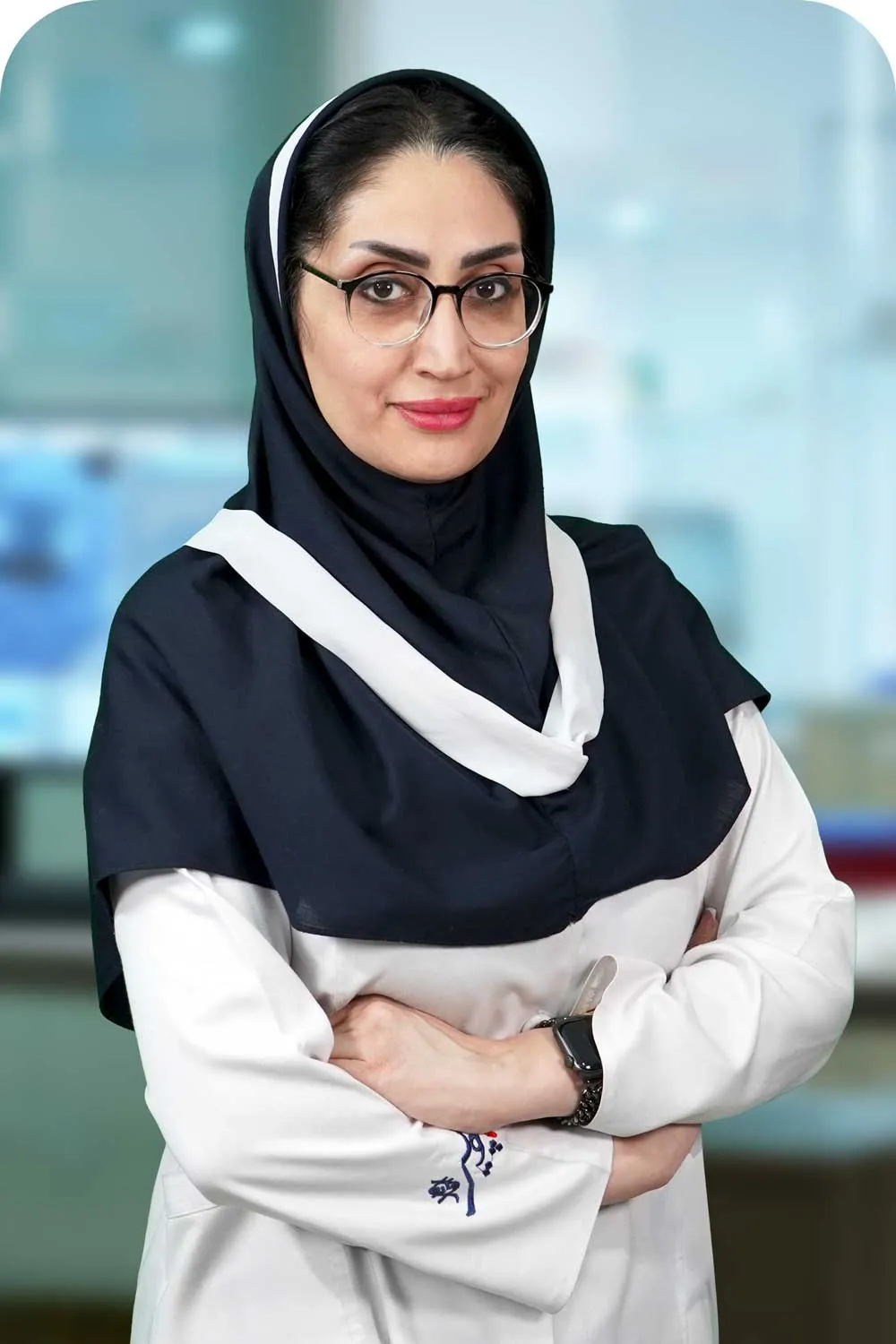 وحیده عباس‌زاده مدیر داخلی پلی‌کلینیک آفرینش