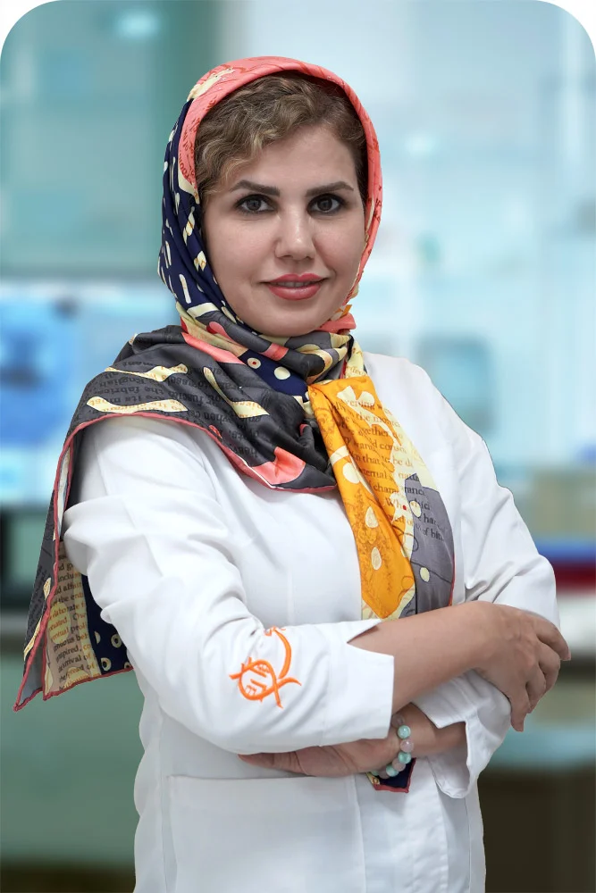 تصویر دکتر ملیحه علی‌مردانی، مسئول فنی بخش ژنتیک آزمایشگاه پردیس و متخصص ژنتیک پزشکی